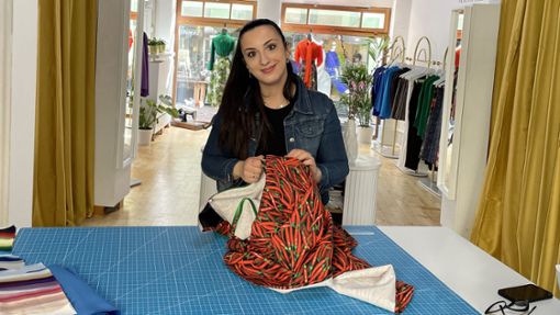 Die Modedesignerin Vanessa Carrubba ist mit ihrer Boutique und ihrem Atelier seit 1. März in der Freiburger Konviktstraße 16a zuhause. Foto: Alexander Blessing