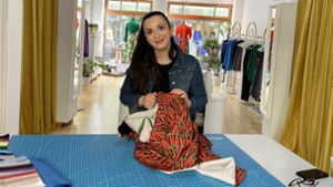 Die Modedesignerin Vanessa Carrubba ist mit ihrer Boutique und ihrem Atelier seit 1. März in der Freiburger Konviktstraße 16a zuhause. Foto: Alexander Blessing