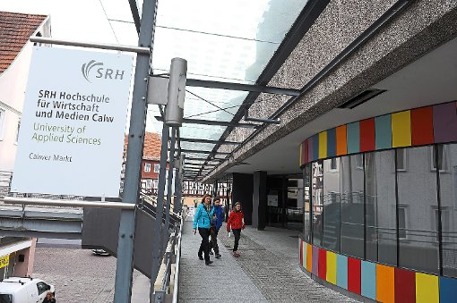 Die SRH Hochschule bekennt sich klar zum Standort im Calwer Markt. Foto: Fritsch