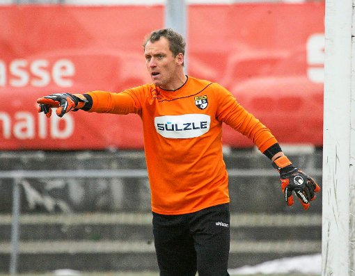 Ein letzter Härtetest steht für Balingens Torhüter Julian Hauser und sein Team morgen gegen den VfL Nagold an.  Foto: Kara
