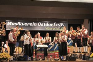 Schmissige Blasmusik, gute Unterhaltung: Zum dritten Mal hatte der Musikverein Ostdorf zur Blechsession eingeladen.  Foto: Verein Foto: Schwarzwälder-Bote