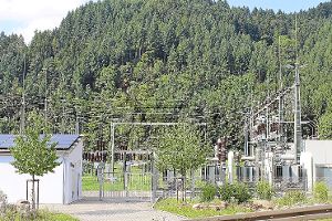 Acht Kilometer lang müsste die Stromleitung sein, damit sie die Umspannstation in Hausach (Bild) erreicht.  Foto: Störr Foto: Schwarzwälder-Bote