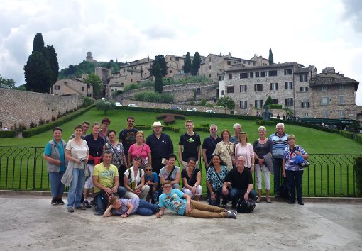Bestens  gelaunt waren die Lauffener Kolpingler in Assisi unterwegs. Foto: Kolpingsfamilie Foto: Schwarzwälder-Bote