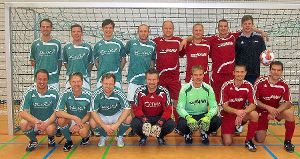 Der SV Gosheim (rechts) verteidigte gegen die SG Bösingen/Beffendorf den Bezirkstitel der Ü32-Teams. Foto: Spitzl