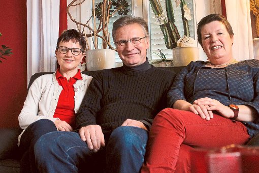 Bärbel Reichert-Fehrenbach, Urban Brenner und Barbara Fischer (von links) haben das Ziel eines stationären Hospizes in Nagold fest im Blick.  Foto: Martin Bernklau