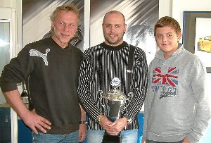 Die Sieger der verschiedenen Gruppen (von rechts): Erich Redl, Markus Schönthaler, Kai Nagl. Foto: rip Foto: Schwarzwälder-Bote