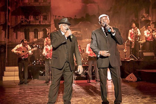 Eine international anerkannte Musik- und Tanzshow bringt Pasión de Buena Vista aus Kuba  ins Zavelsteiner Kulturzentrum KoNi.   Foto: Buena Vista Foto: Schwarzwälder-Bote