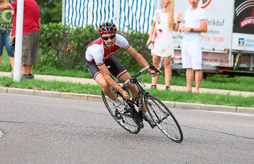 Darf sich seit einer Woche Weltmeister über die halbe Ironman-Distanz nennen: Patrick Reger.   Foto: Kara