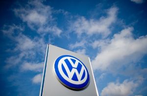Volkswagen könnte bereits im Gesamtjahr 2014 zum weltweit größten Autobauer aufsteigen. Foto: dpa