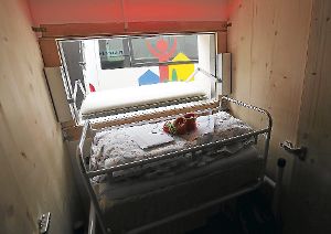 Die Babyklappe am Franziskusheim in Schwenningen von innen. Foto: Eich