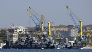 Krim: Flugzeug  bei Sewastopol  abgestürzt