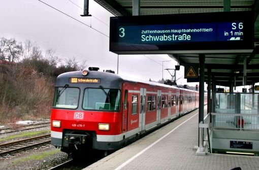 In einer S-Bahn der Linie 6 Richtung Weil der Stadt ist am Donnerstagnachmittag ein Streit eskaliert.  Quelle: Unbekannt
