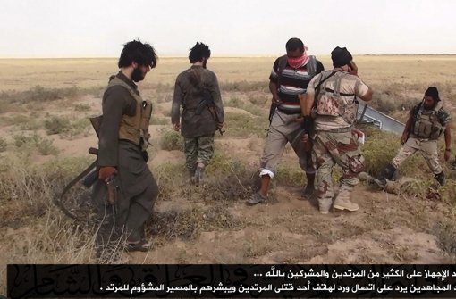 Die Terrormiliz Islamischer Staat hat erneut ein Propagandavideo veröffentlicht. (Archivbild) Foto: Albaraka News/dpa