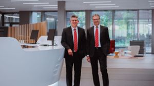 Matthäus Reiser, Vorsitzender des Vorstands (rechts) und Christian Kinzel, stellvertretender Vorsitzender des Vorstands sind stolz auf die Entwicklung. Foto:  