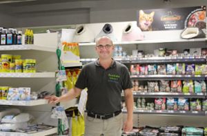 Steffen Schortz eröffnet  mit dem „Zoolädle Epfendorf“ ein Geschäft für Tierbedarf und Zubehör. Foto: Müller