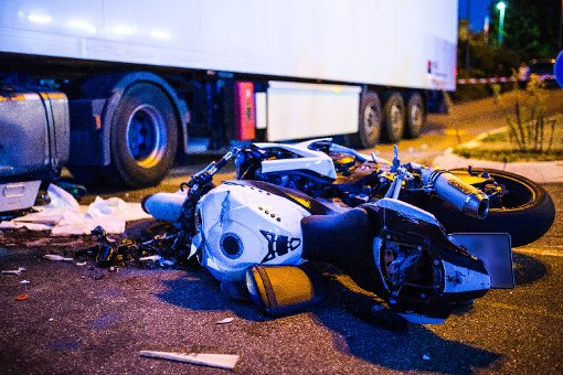 Bei einem Unfall in Markgröningen ist ein 24 Jahre alter Motorradfahrer ums Leben gekommen. Foto: www.7aktuell.de | Karsten Schmalz