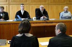Am Freitag wird das Urteil des Heilbronner Schöffengerichts im Prozess um die beispiellose Brandserie zwischen Backnang, Bietigheim und Bruchsal erwartet. Foto: dpa