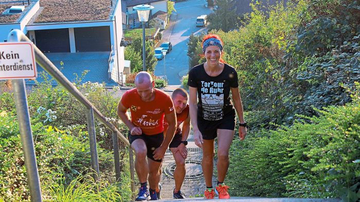 Tanja Höschele und Mitstreiter knacken Treppen-Weltrekord