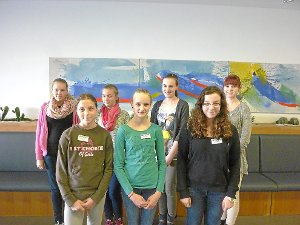 Die sieben Mädchen beim Girls’ day der Frank Plastic AG konnten viele Erfahrungen sammeln. Foto: Frank Plastic Foto: Schwarzwälder-Bote