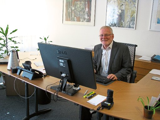 Erster Landesbeamter Klaus-Ulrich Röber hat heute im Landratsamt seinen letzten Arbeitstag. Foto: Wiegert Foto: Schwarzwälder-Bote