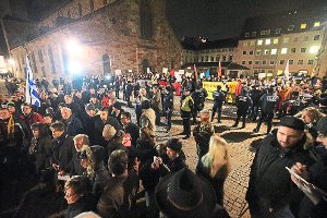 Am kommenden Montag gibt es erneut eine Kundgebung des lokalen Pegida-Ablegers Sbh-Gida um 18.30 Uhr auf dem Münsterplatz. Und auch die Gegendemonstranten lassen nicht auf sich warten. Foto: Eich