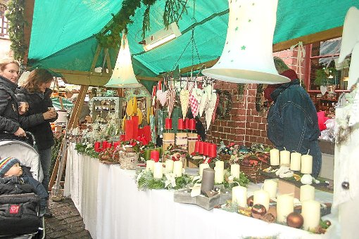 Beim Weihnachtsmarkt gibt es wieder eine Fülle von Angeboten.  Archiv-Foto: Dyba Foto: Schwarzwälder-Bote