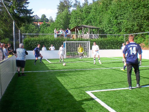 Spannende Spiele werden auf dem Soccercourt Gütenbach erwartet.  Foto: FC 04 Foto: Schwarzwälder-Bote