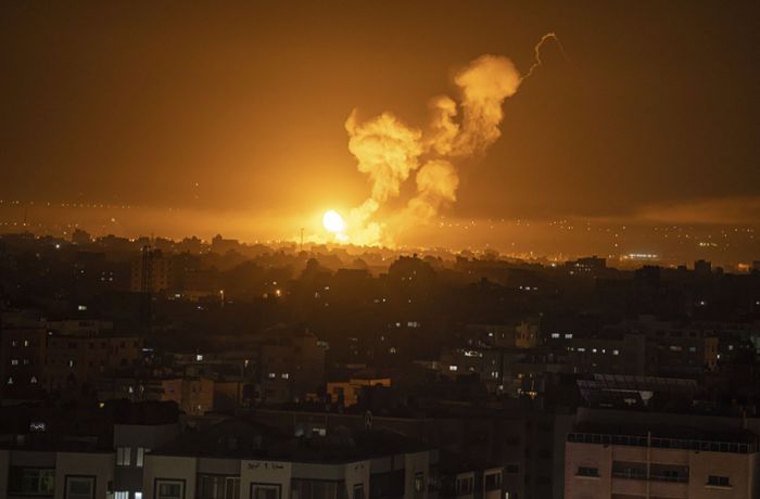 Reaktion auf Raketenbeschuss: Israel greift Ziele der Hamas an