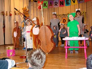 Das Tierorchester sorgte für gute Stimmung beim Fest des Narrensamens.  Foto: Schmid Foto: Schwarzwälder-Bote