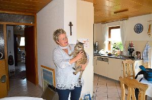 Die Hechinger Katzenfreunde um Gruppenleiterin Cornelia Köhn kümmern sich um Katzen, wenn deren Besitzer im Urlaub sind. Im Gegenzug sorgt dann auch jemand für ihren Kater Tristan. Foto: Straub