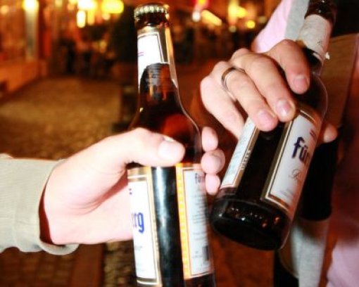 In Freudenstadt wird 21-Jähriger beim Bier klauen erwischt. (Symbolfoto) Foto: dpa