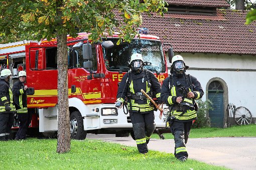 Die groß angelegte Übung der drei Feuerwehren Stetten, Gruol und Owingen auf dem Betriebsgeländer des Salzbergwerkes lief wie am Schnürchen. Foto: Lenski Foto: Schwarzwälder-Bote