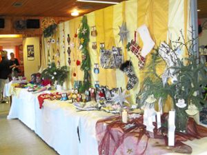 Bei der Hobbyausstellung im Boller Schützenhaus werden auch weihnachtliche Geschenkideen präsentiert. Foto: Fahrland Foto: Schwarzwälder-Bote