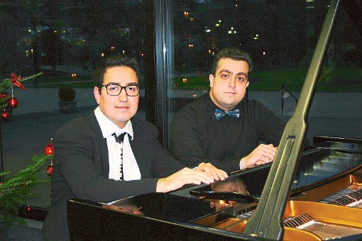Aryan Dayyani (links) und Nima Farahmand Bafi gaben ein Konzert.  Foto: Veranstalter Foto: Schwarzwälder-Bote