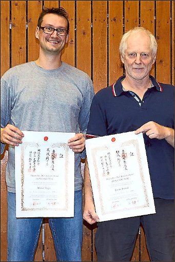 Michael Pfäffle (links) und Günther Wittwar (61). Foto: SKD Foto: Schwarzwälder-Bote