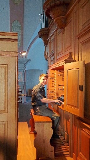 Spielt  am 8. August bei der  Orgelmusik zur Marktzeit in der  Benediktinerkirche:   Andreas Rütschlin.  Foto: Kolberg Foto: Schwarzwälder-Bote