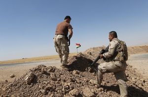 Kurdische Kämpfer in der Nähe der nordirakischen Stadt Erbil. Foto: dpa