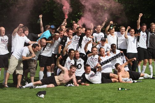 Geschafft: Nach zwei Jahren Bezirksliga kehren die Altdorfer in die Landesliga zurück. Foto: Fissler Foto: Schwarzwälder-Bote
