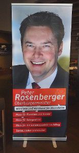 Mit Herz und Verstand für Mannheim – mit diesem Wahlkampf-Slogan tourt der Horber Oberbürgermeister Peter Rosenberger derzeit durch Mannheims Stadtteile.   Foto: Ganswind