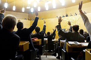 Auch die Abgeordneten im Stuttgarter Landtag sind in Sachen Übergangsgeld gespalten. Foto: dpa