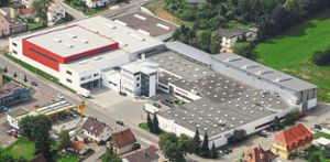 Das Luftbild zeigt das Firmenareal und die Gebäude des 1904 gegründeten Familienbetriebs Bromberger Packungen, der in Donaueschingen-Allmendshofen jetzt in der vierten Generation geführt wird.  Foto: Bromberger Packungen