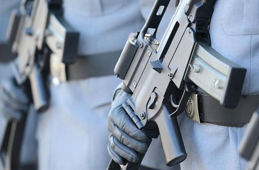Jetzt ist es amtlich: Die Bundeswehr hat massive Probleme bei der Treffsicherheit ihres Standardgewehrs G36 festgestellt. Foto: dpa