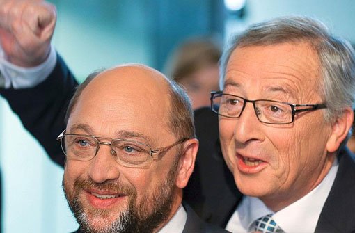 Jean-Claude Juncker (rechts) und Martin Schulz vor dem Fernsehduell. Foto: dpa