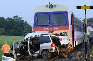 Bei einem schweren Zugunglück in Österreich sind fünf Menschen ums Leben gekommen. Foto: APA