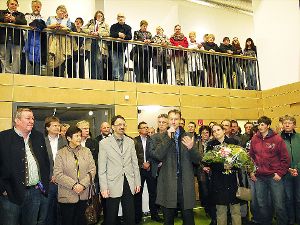Seine erste Ansprache als neu gewählter Bürgermeister: Markus Zeiser dankte den Straßbergern für das große Vertrauen.  Foto: Eyrich Foto: Schwarzwälder-Bote