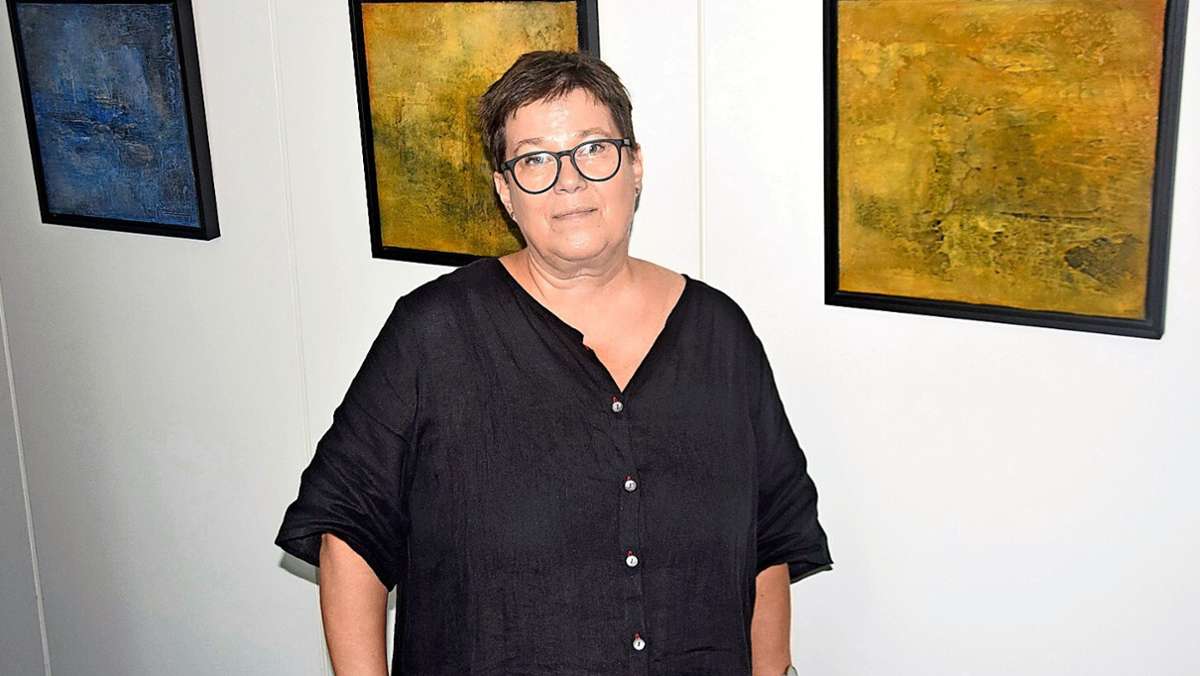 Ausstellung in Dornstetten: Barbara Wochner-Göbel stellt die Struktur in den Mittelpunkt