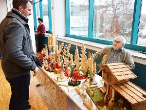 Selbstgemachtes aus Holz ist und bleibt ein Renner beim Hobbykünstlermarkt in Bitz. Foto: Nölke Foto: Schwarzwälder-Bote