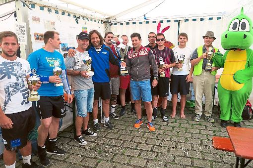 Die Vertreter aller Stafu-Mannschaften bei der Siegerehrung. Foto: Renz Foto: Schwarzwälder-Bote