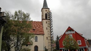 Im Kirchturm-Gebälk nistet Braunfäule
