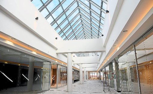Imposant präsentiert sich die Ladenpassage im neuen Einkaufszentrum Schwarzwaldcenter in Freudenstadt. Foto: Hopp